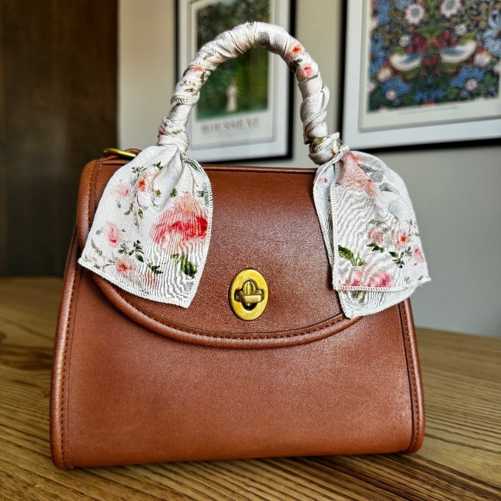 Vintage Coach Regina British Tan Leather Handbag Crossbody Bag 9983